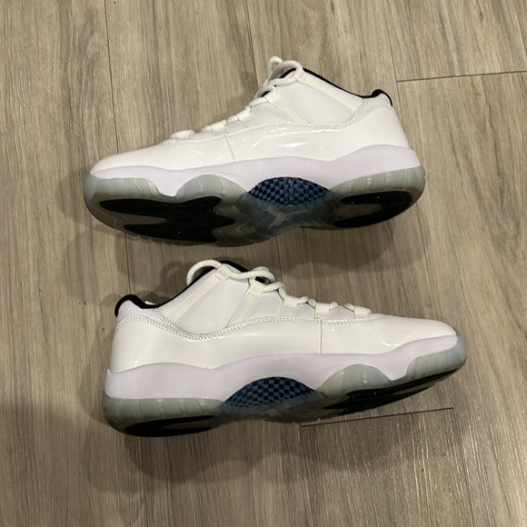 Jordan 11 Low Legend Blue Size 12 - Picture 6 of 6